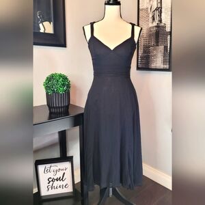 Anthropologie • Elevenses Black, flowy Midi Dress back zip closure Size 2